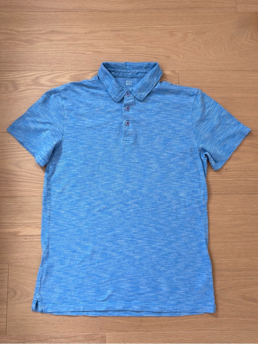 Gap live in cotton polo shirt for men size S